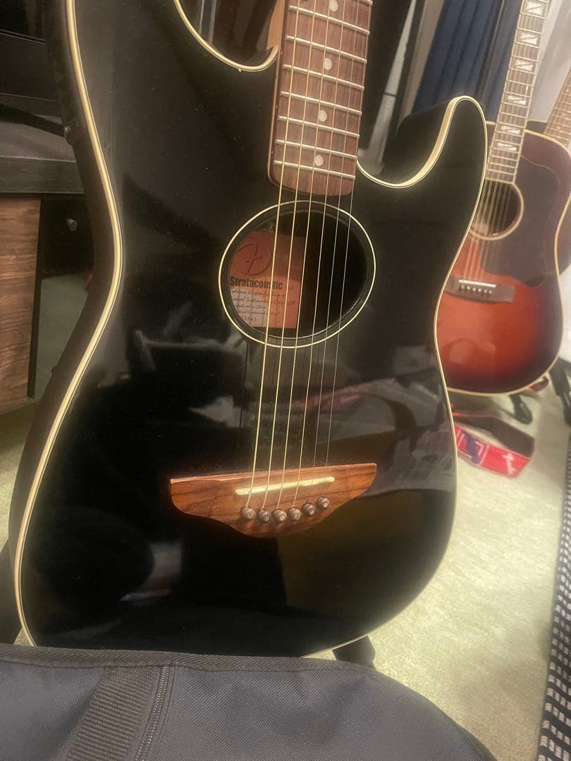 美品　Fender エレアコ　フェンダーエレアコ