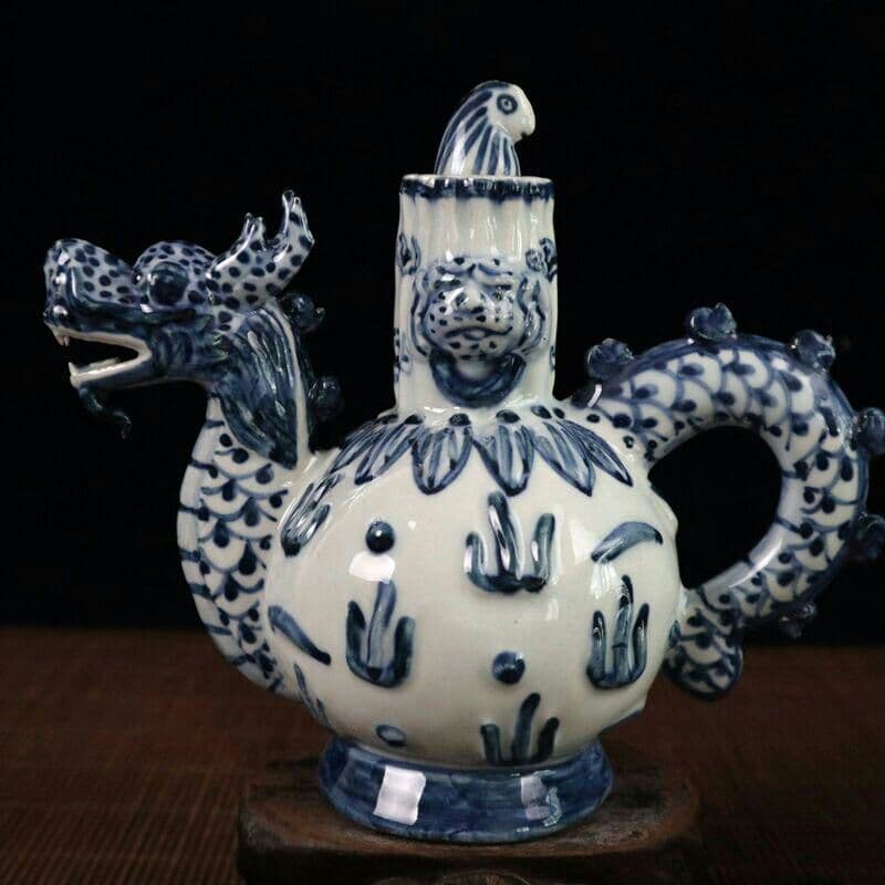 古いものをまねて磁器を収蔵して、青花磁器の龍徳利の家財道具の装飾品を飾ります9