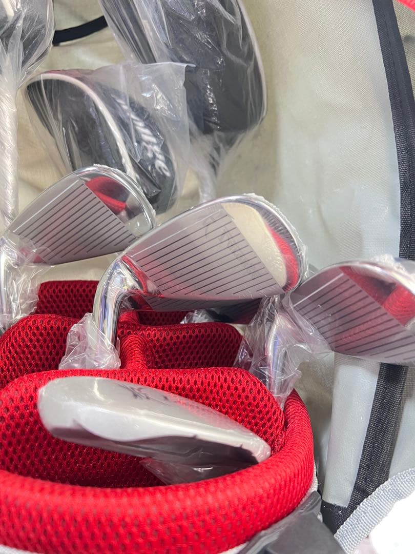 未使用品　ゴルフクラブ　レディース　9セット　バッグセット