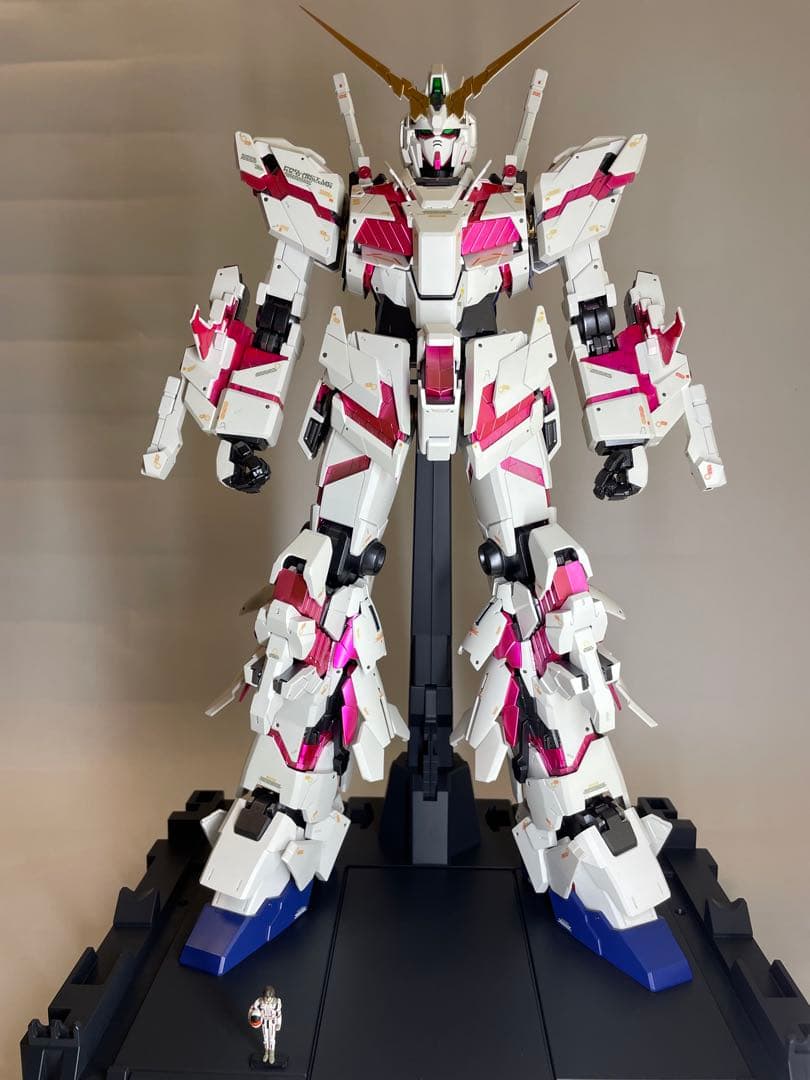 PG 1/60 ユニコーンガンダム　塗装済完成品