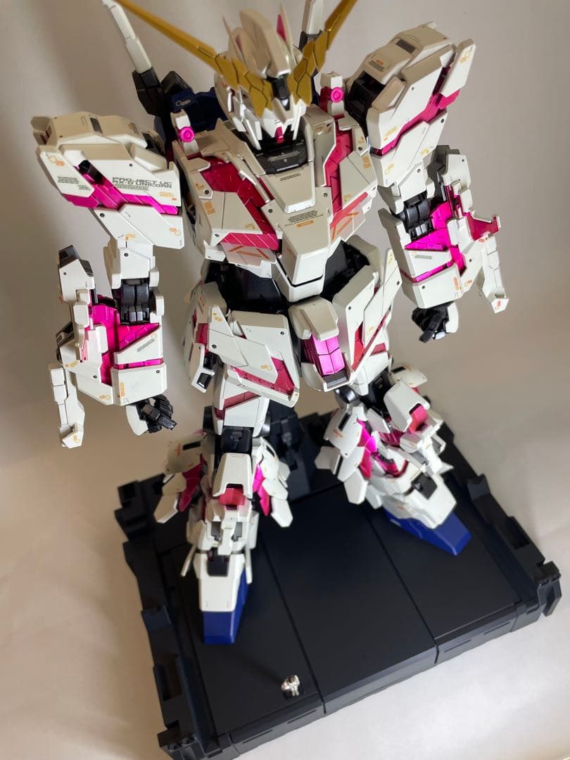 PG 1/60 ユニコーンガンダム　塗装済完成品