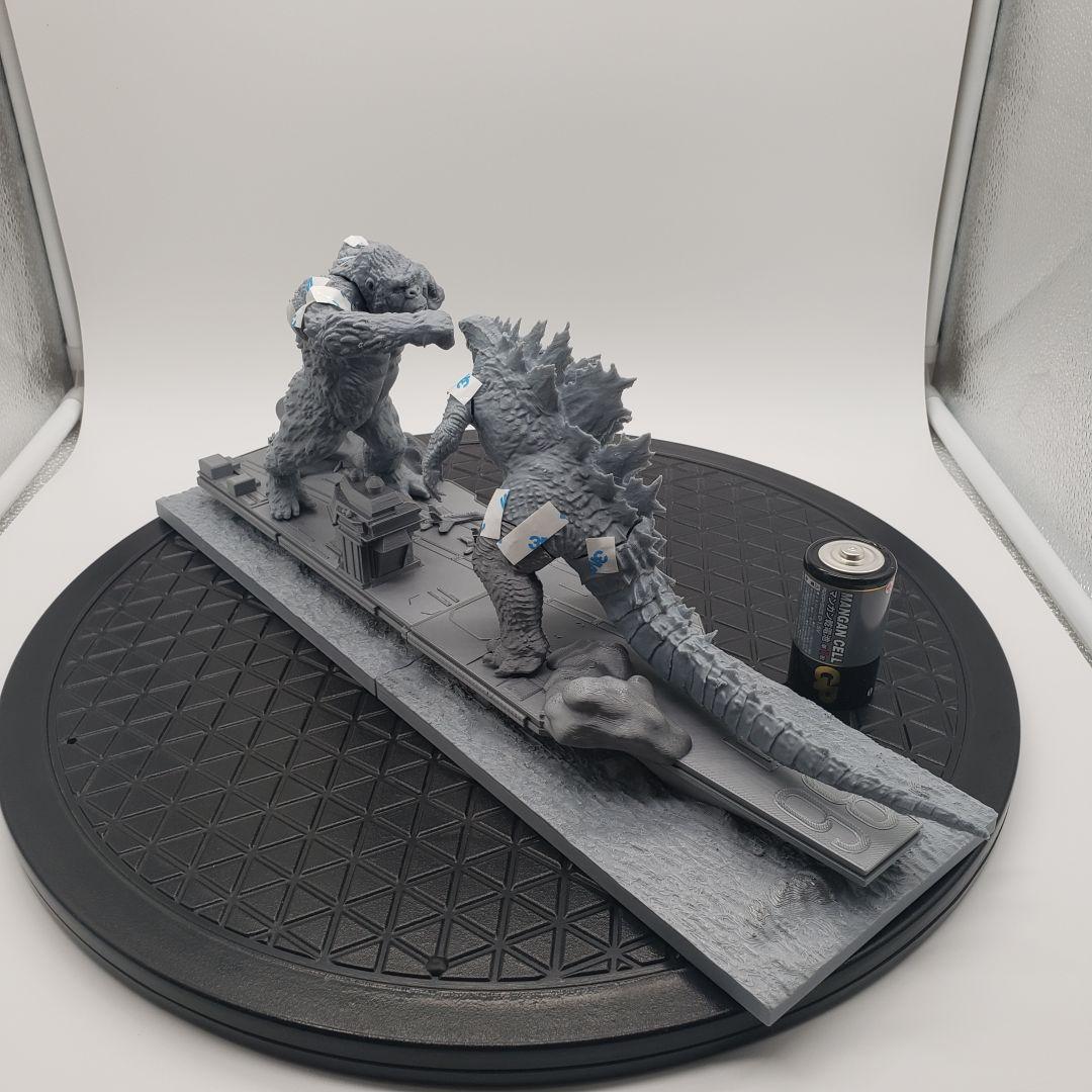 Godzilla ゴジラxコングジオラマ　ガレージキット　（未組み立て未塗装）