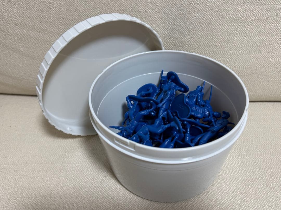 ワンピース一番くじ 絶対的正義 フィギュア4体セット➕Ｅ賞付き