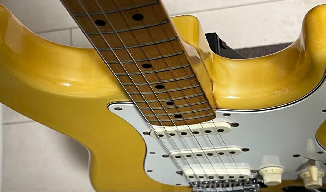 即配送fender japan ST72-70 Eシリアル1984〜1987