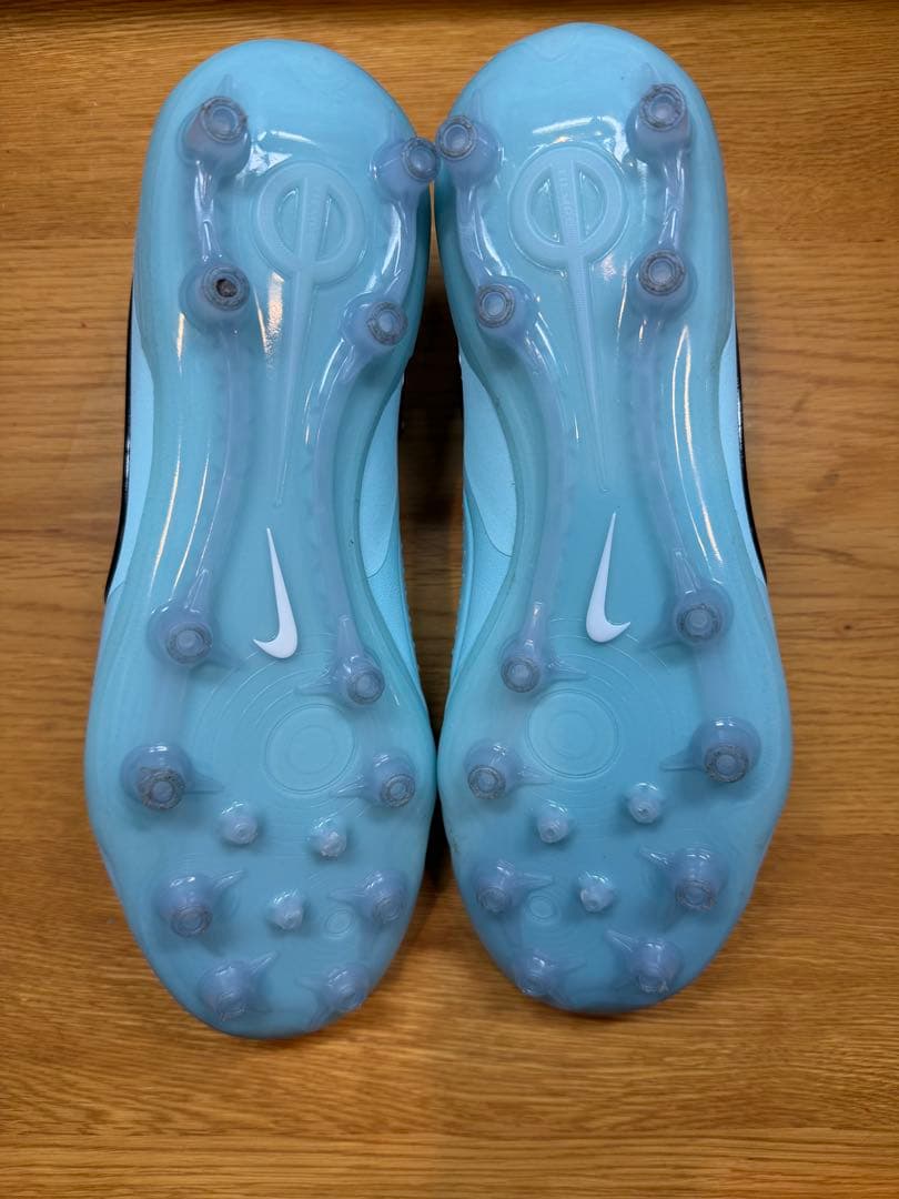 ナイキ ティエンポレジェンド10 AG 25cm