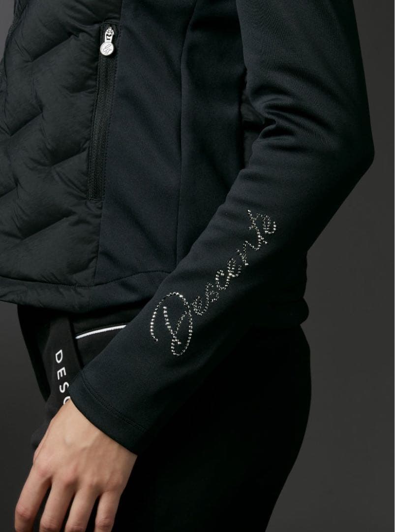 ◽️デサントリュクス　デュアルレイヤードファブリックハイブリットダウンジャケットS