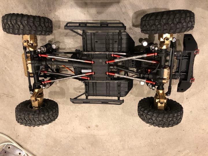 ラジコン　アキシャル scx10フルカスタム