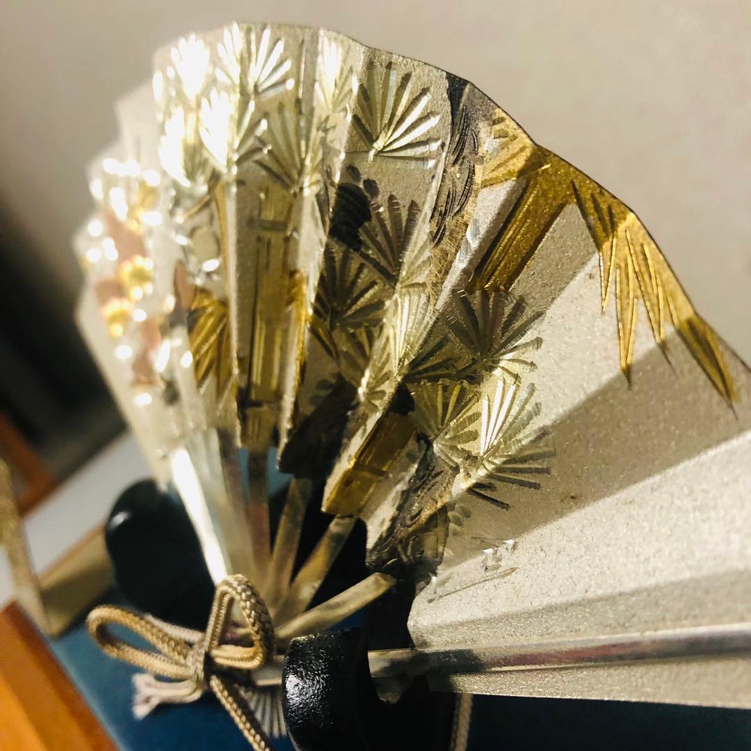 E26骨董品✨ 武比古作 純銀製 扇飾り 木製ガラスケース 置物 縁起物