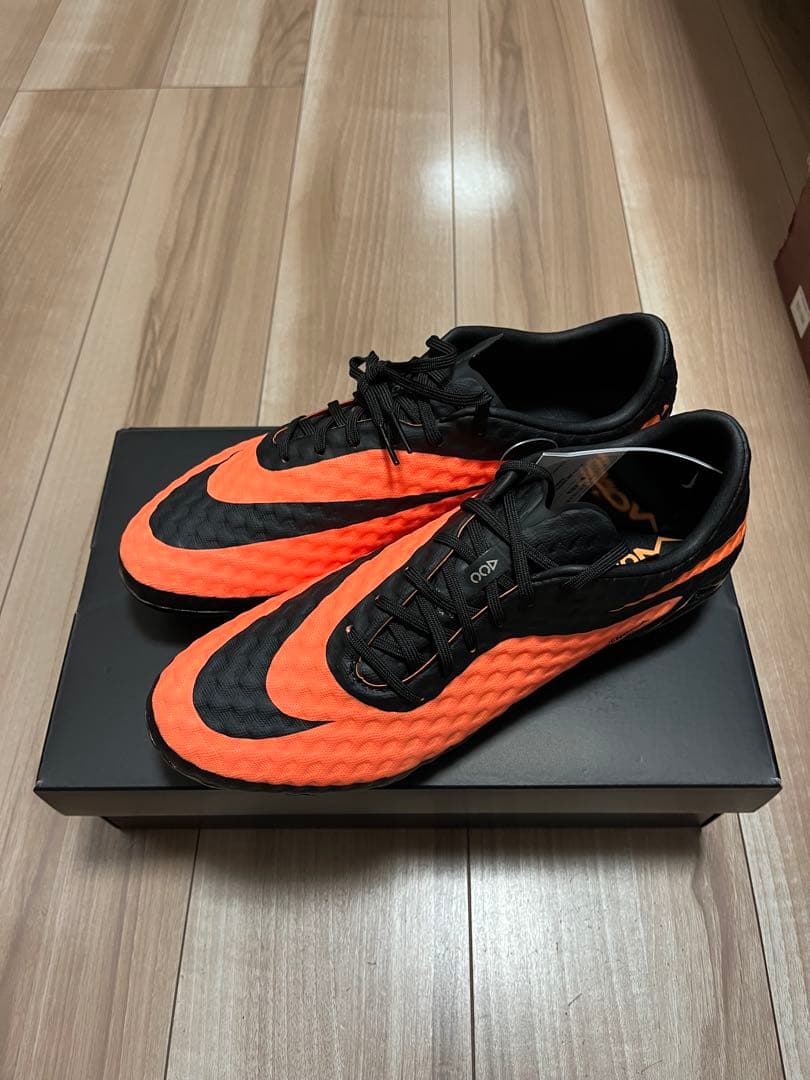 【最安値】ハイパーヴェノム ファントム RGN SE FG27cm