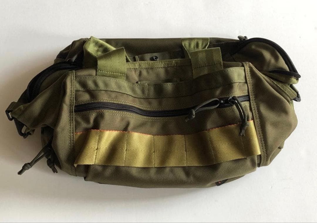 ブリーフィング　ボストンバック