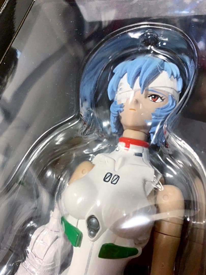 《 綾波レイ 》リアルアクションヒーローズ (包帯バージョン)