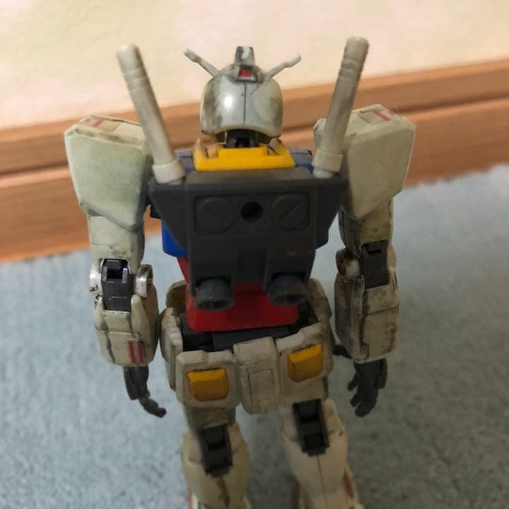 HG 1/144 落ち込んでいるガンダム（心にキズあり）