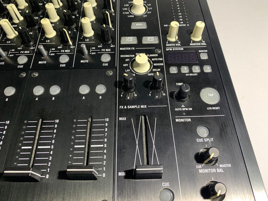 KORG ZERO4／DJミキサー・オーディオインターフェース