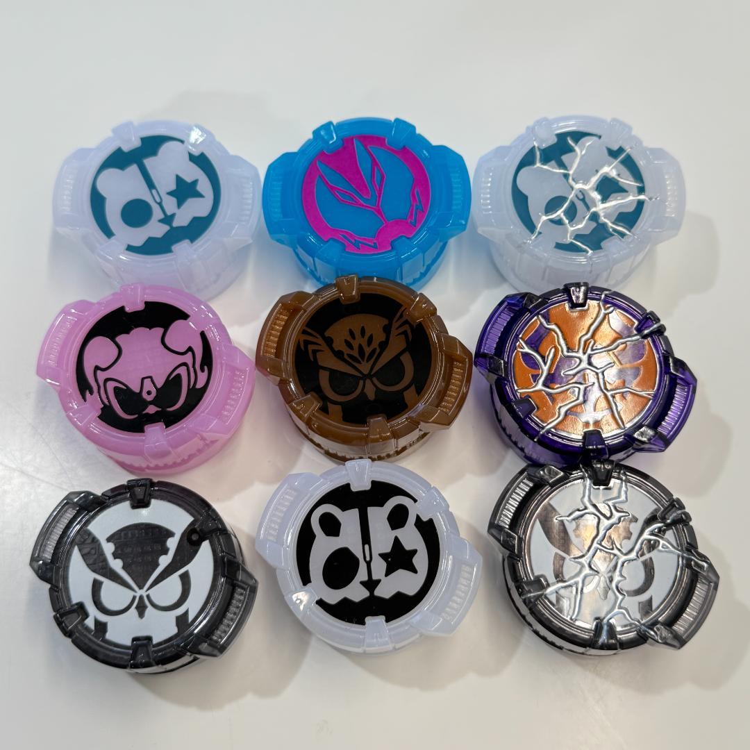 仮面ライダーギーツ コアIDセット 中古 動作確認済み