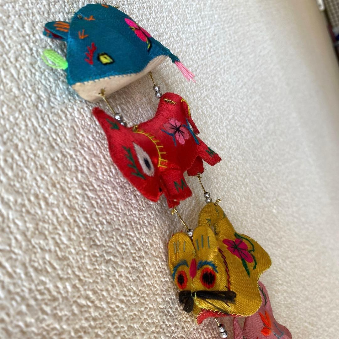 吊るし十二支 サテン古刺繍 壁飾り 笑福護符 ゾディアック魔除 中国製ビンテージ