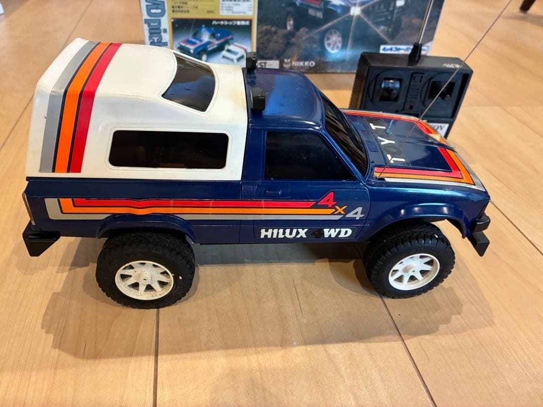 ニッコー　ハイラックス　4WDピックアップ　1/16 ラジコン　動作品