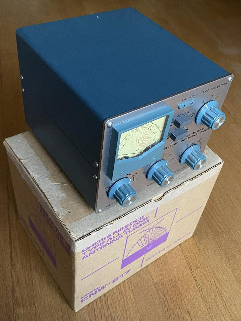 k*i様 アンテナチューナー　DAIWA　CNW-217　取説付き