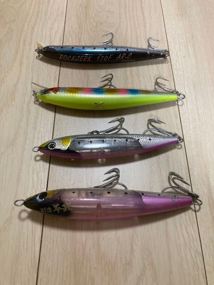 m*様 【値下げ】⭐︎青物⭐︎ロック⭐︎ダイペン⭐︎ミノー⭐︎シマノ⭐︎８個セッ