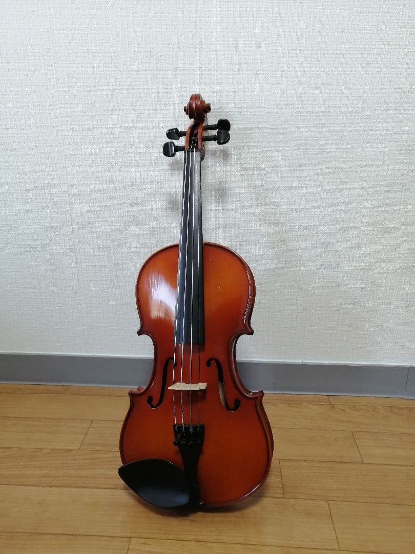 モダンフレンチ　ヴァイオリン　(a modern french violin)