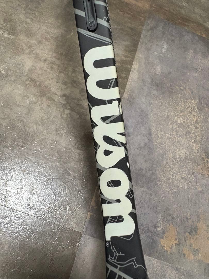 ウィルソン ブレード98 V8 US オーストラリアンオープン 限定モデル