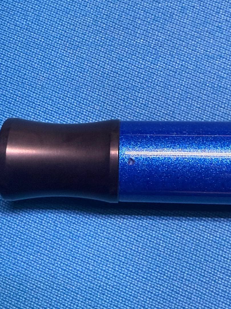 ビリヤード　ブレイクキュー　プレデター