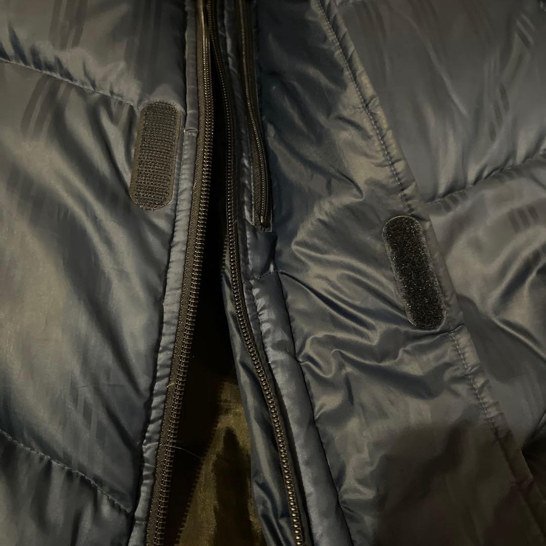 adidasベンチコート　エルサイズ