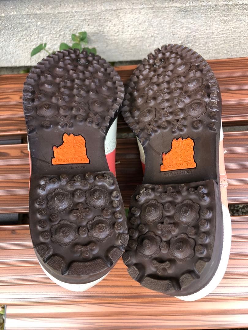 195 新品未使用パーリーゲイツゴルフシューズ23.0cmスパイクレス