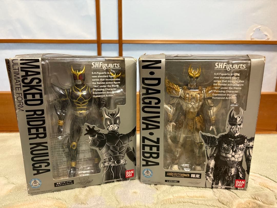SHFiguarts 仮面ライダー クウガ & ダグバゼバ セット