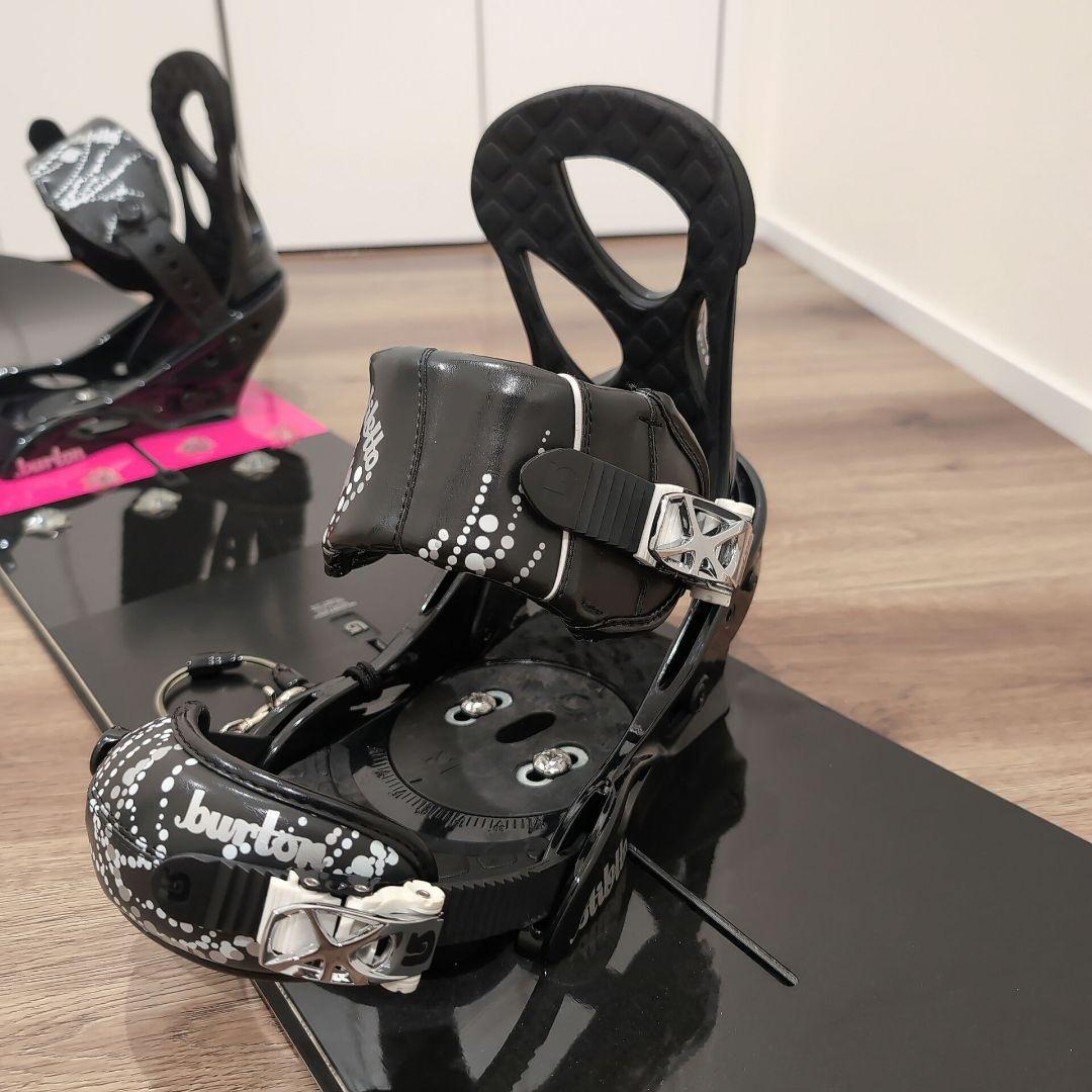 BURTON セット　CUSTOM : 151㎝　stiletto : Mサイズ