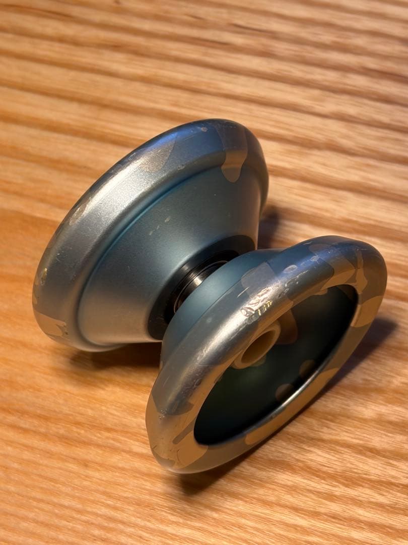 ヨーヨーファクトリー　スーパースター　水色　シルバー　スプラッシュ　ハブ