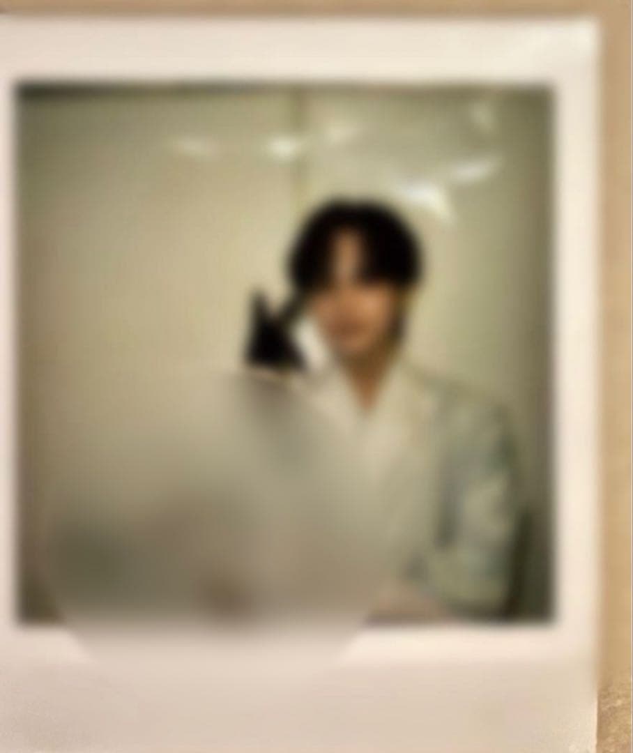 吉野北人 サイン入り チェキ ポラロイド