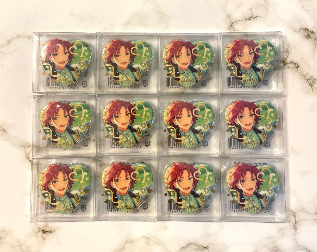 あんスタ 衣更真緒 ホワイトデー ハート 缶バッジ 12点セット