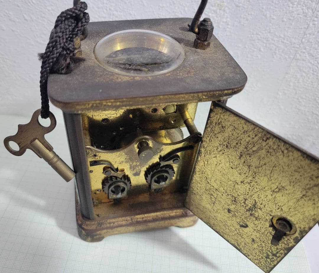 アンティーク時計　キャリッジクロックアメリカ製　　レトロ枕時計