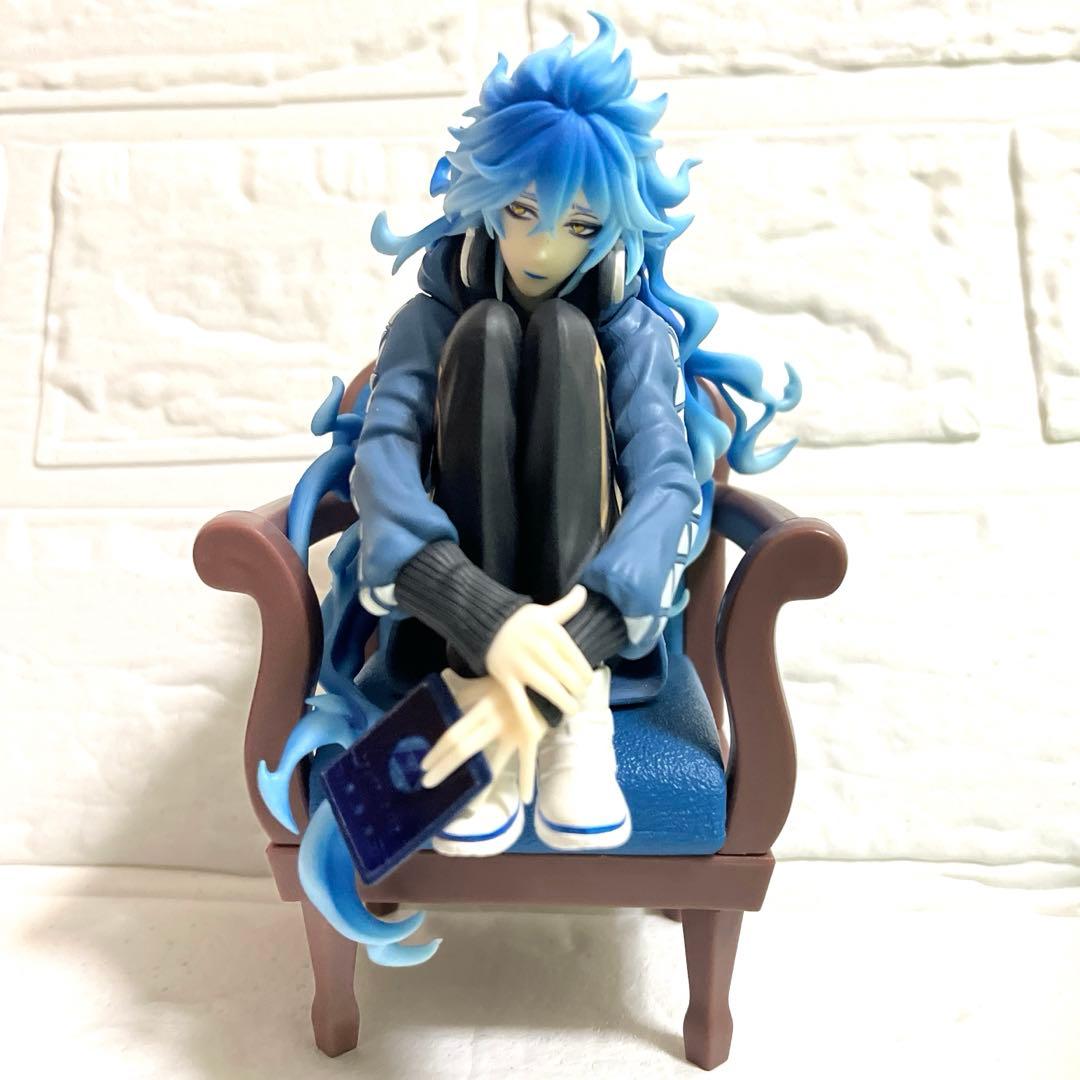 ツイステ　イデア　フィギュア　プライズ