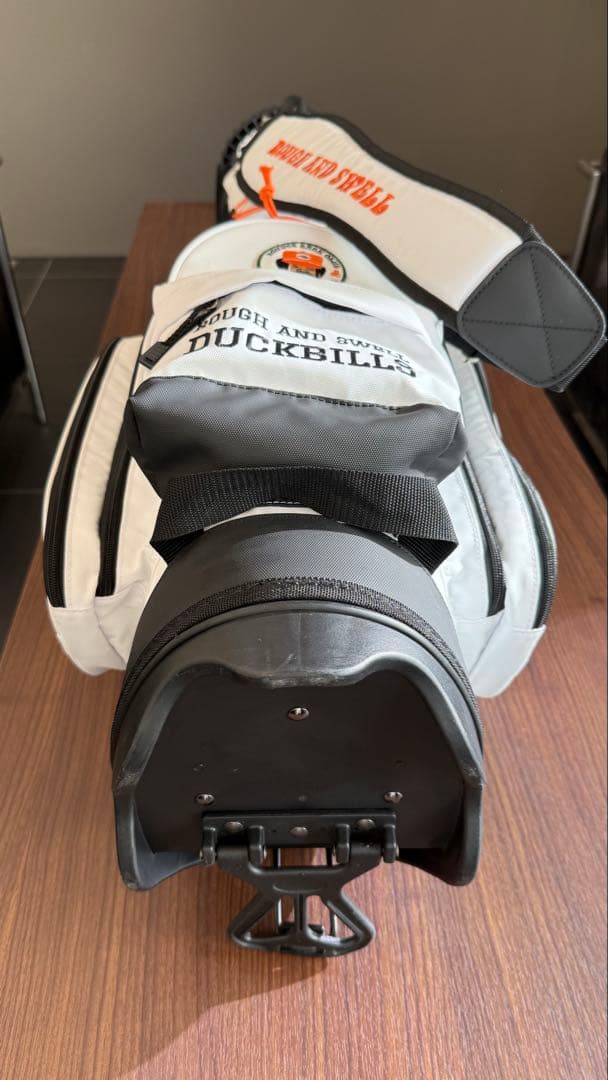 ROUGH AND SWELL GOLF BAG ホワイト