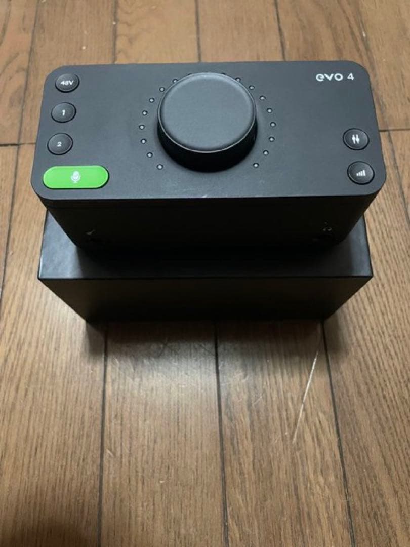 evo4 オーディオインターフェイス