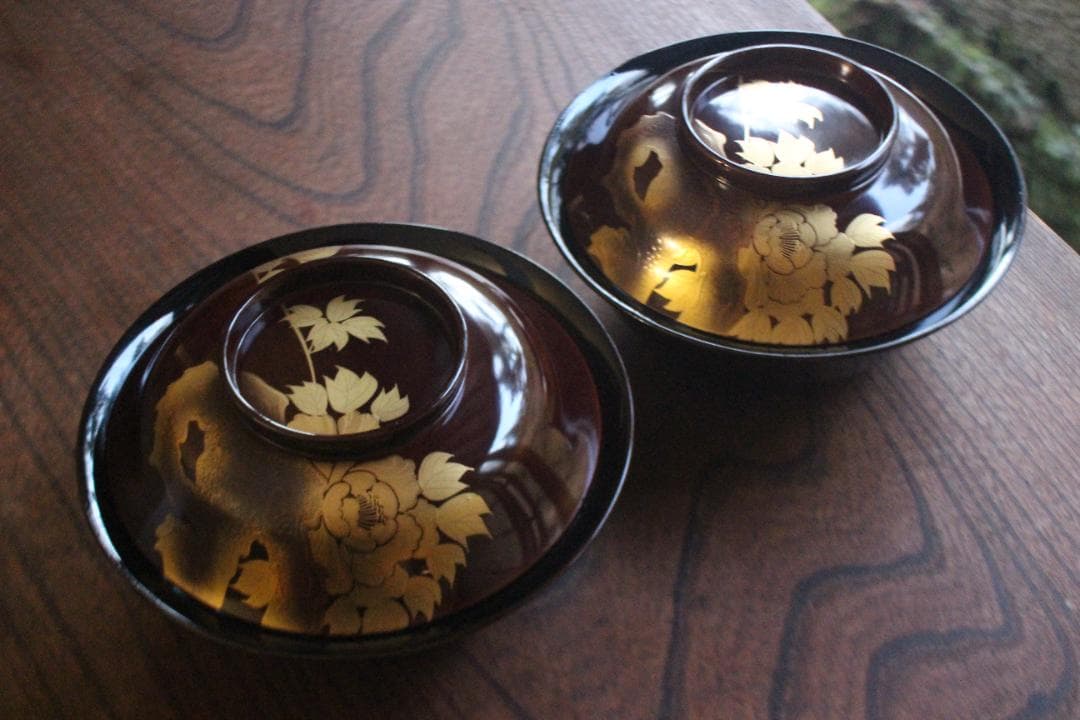 時代逸品！風情ある栗色漆に極上牡丹蝶蒔絵の映える大椀2点（検輪島塗蒔絵椀雑煮椀