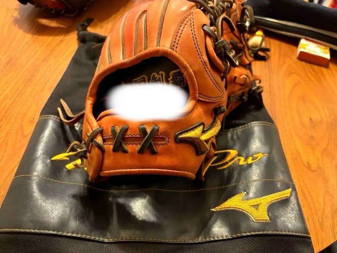 ひ*ー様 ミズノプロオーダー硬式外野手用グローブ 名前刺繍入り