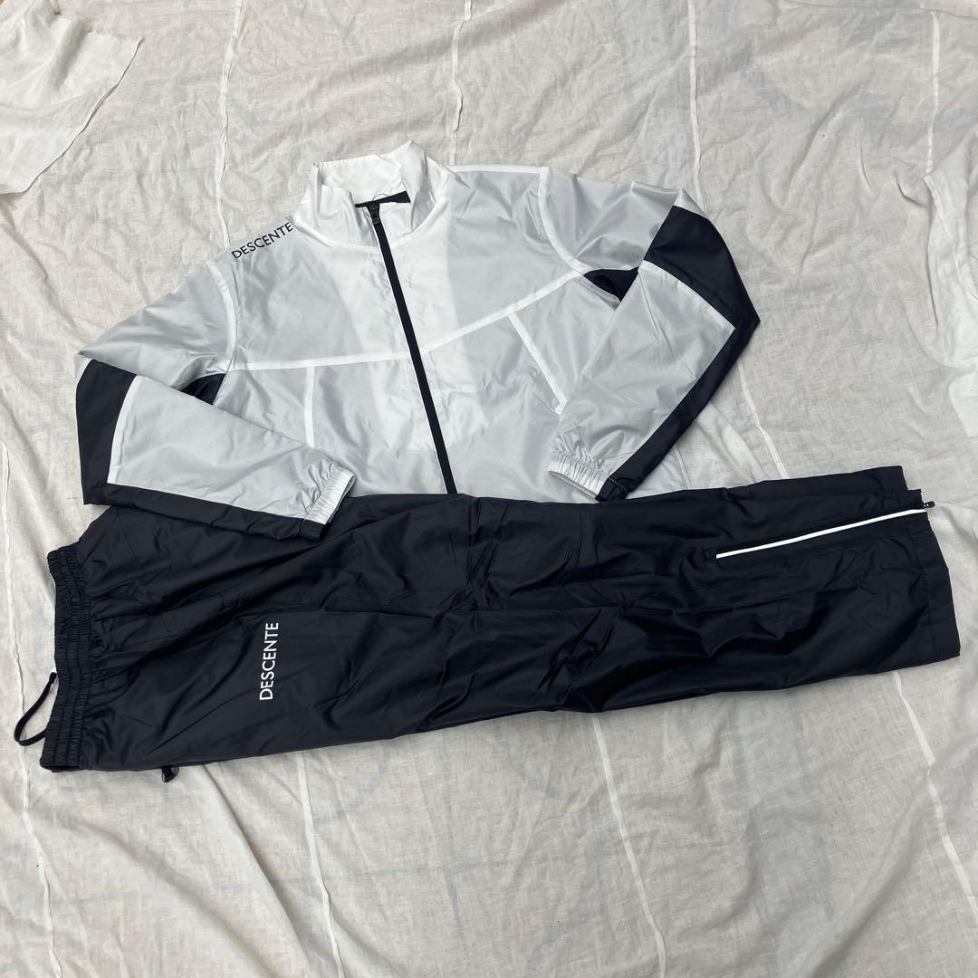新品未使用品 防風/保温/撥水 デサント Lサイズ ウィンドブレーカー上下セット