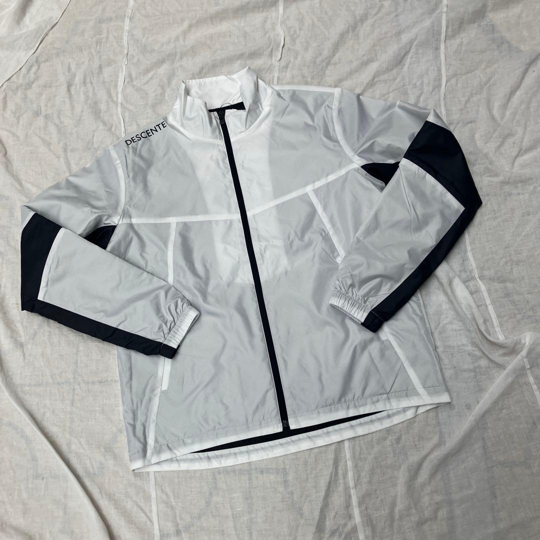 新品未使用品 防風/保温/撥水 デサント Lサイズ ウィンドブレーカー上下セット