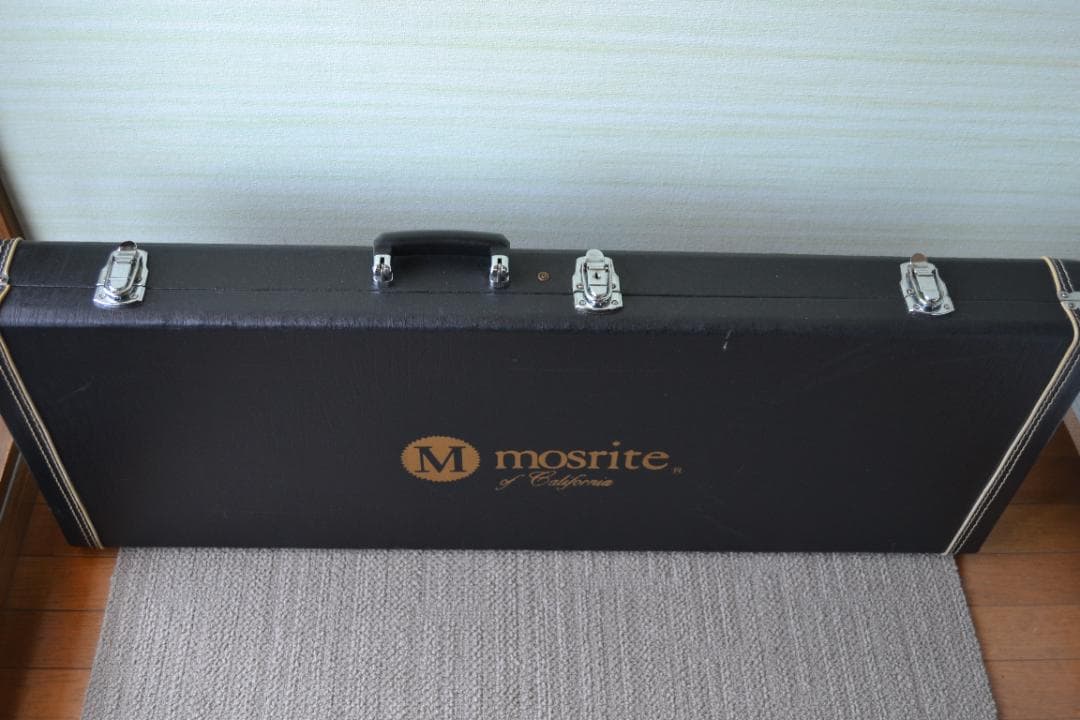 Mosrite モズライト 黒雲 エレキギターベンチャーズモデル値下げ