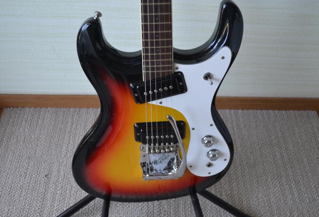 Mosrite モズライト 黒雲 エレキギターベンチャーズモデル値下げ