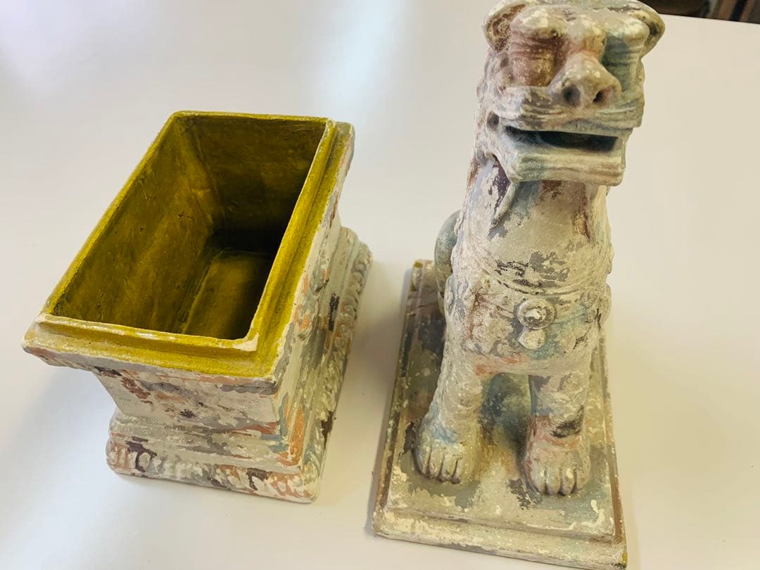 希少！中国唐時代中期黄釉獅子（時代保証）