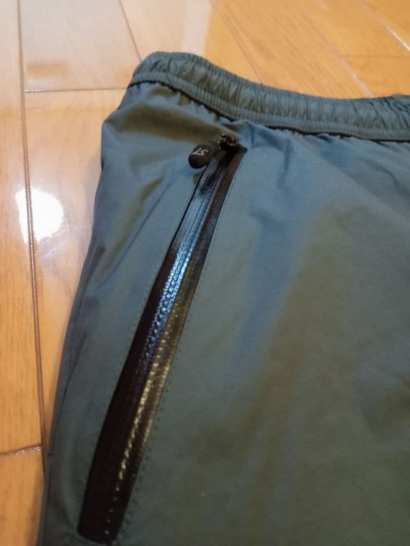 ルースイソンブラ　LTT　トップチーム　防水パンツ　メンズL　濃ネイビー　美品