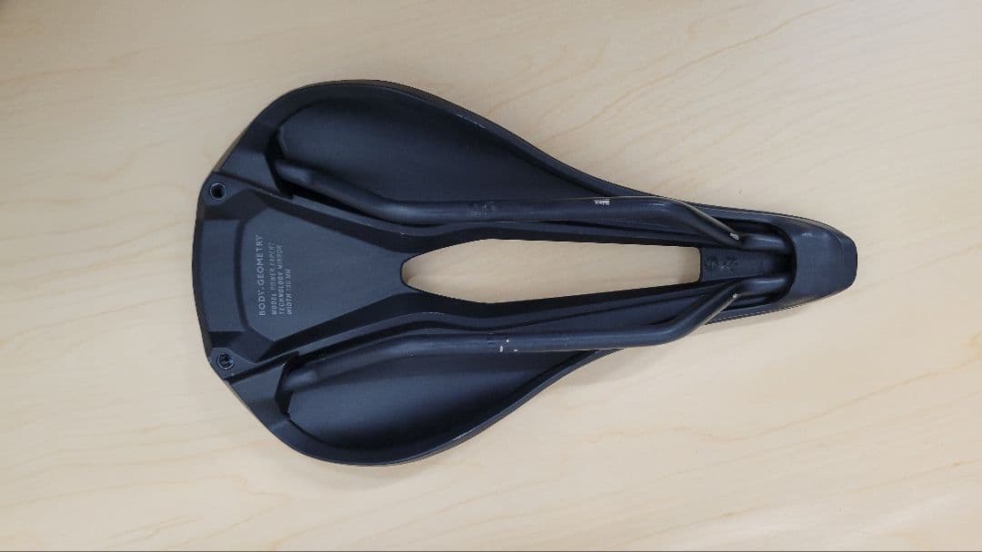 Specialized POWER EXPERT WITH MIRROR　サドル