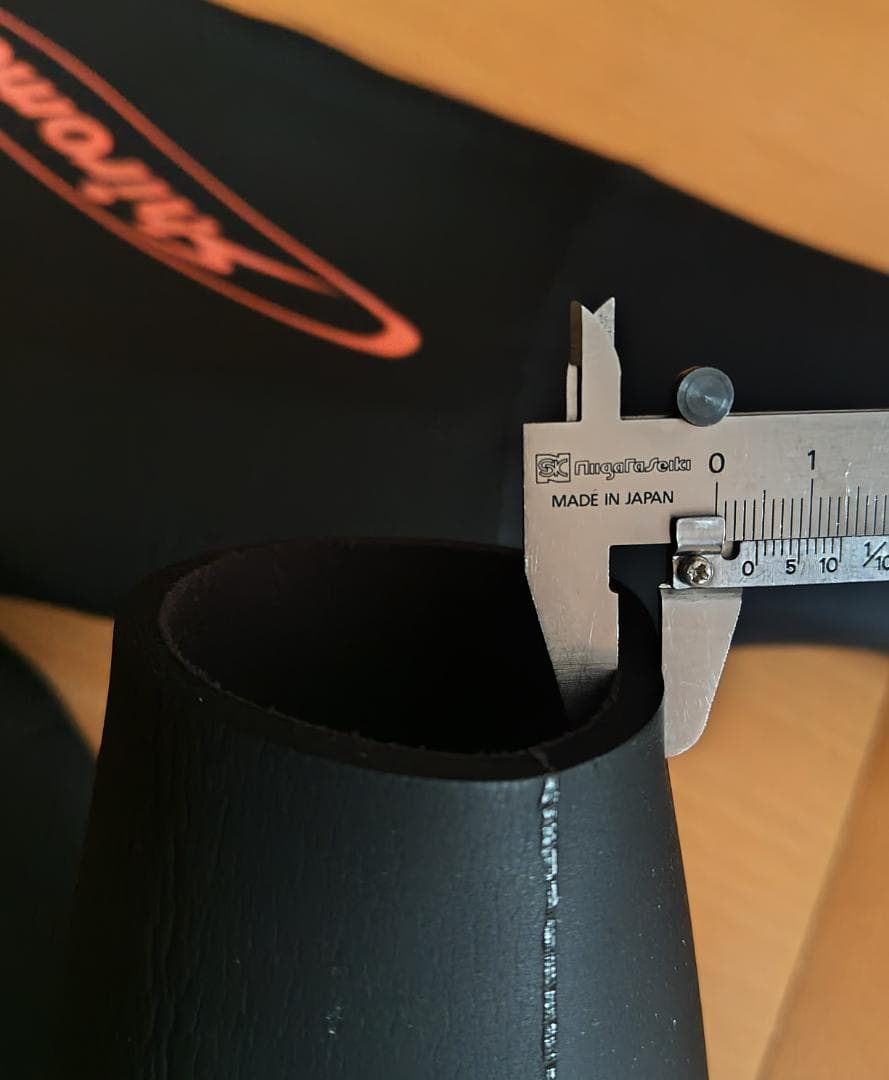 ウェットスーツ　トライアスロン