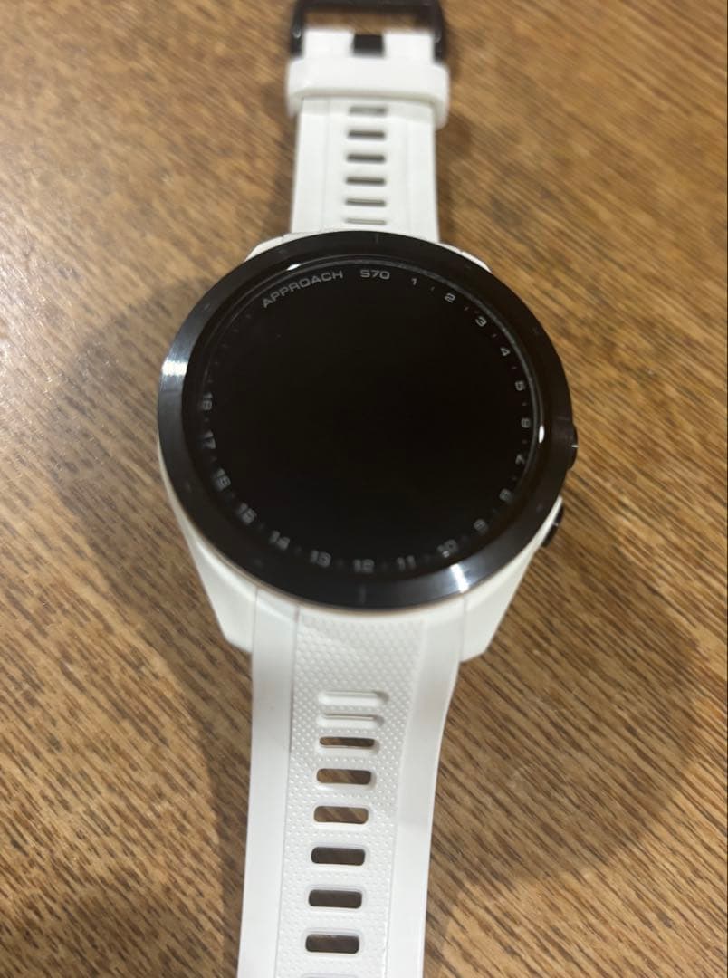 GARMIN Approach S70 42mm White +フィルム1枚