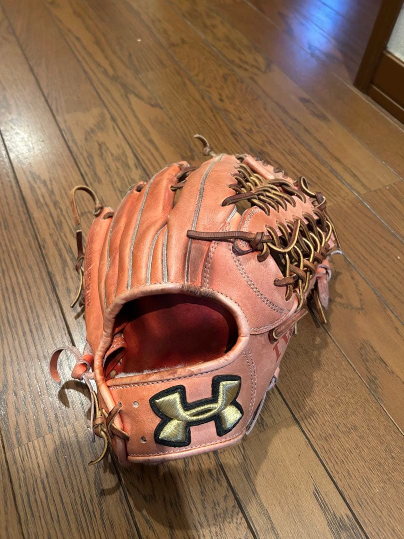 硬式グローブ　アンダーアーマー外野手用　柳田モデル
