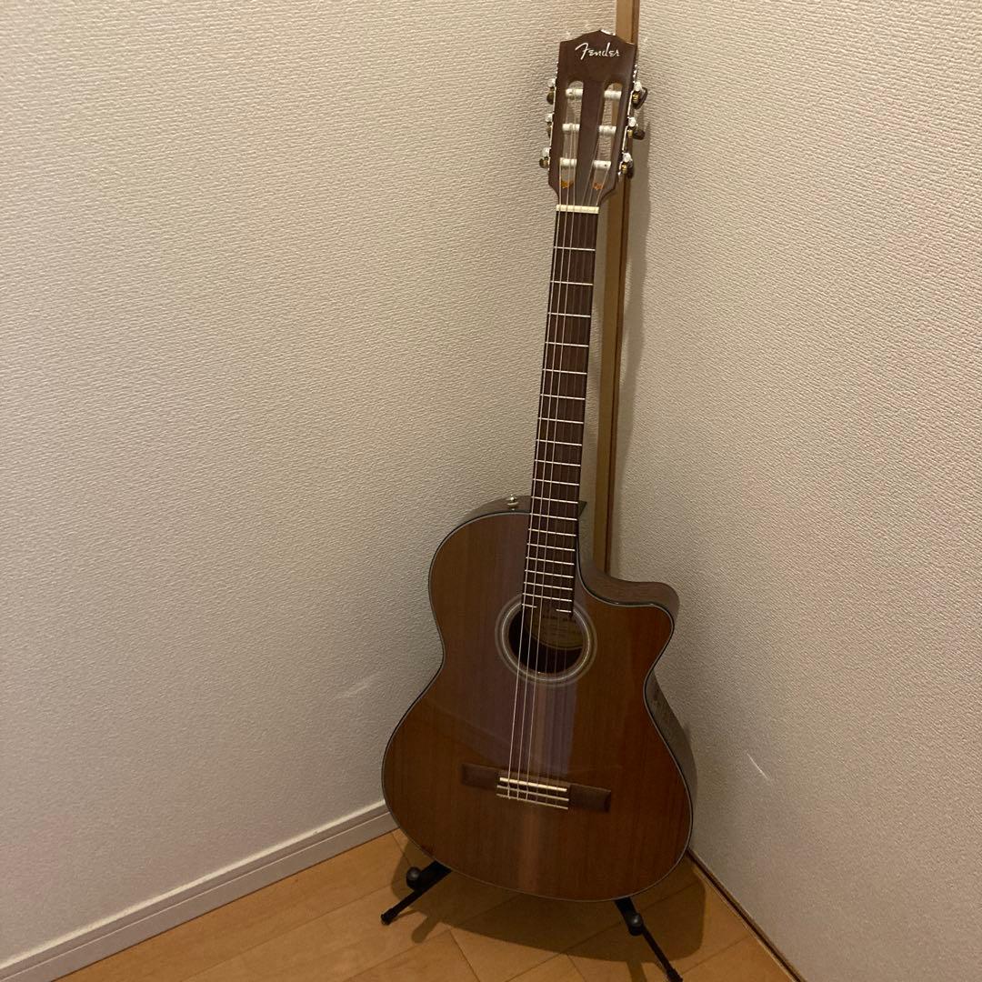 Fender エレガット　ハードケース付フェンダーCN-140SCE