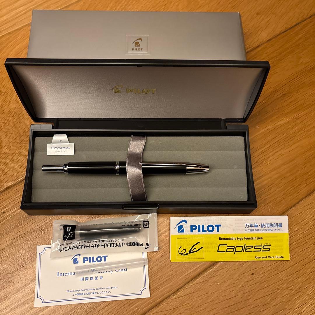 万年筆　キャップレス・デシモ　FCT-15SR 美品　F細字